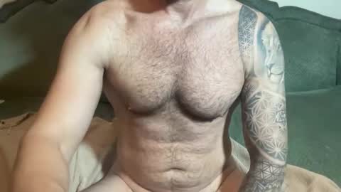 Snapshot of sexologistbull chatting on May 29, 2026, 7:23 pm SexologistBull online show from May 29, 2026, 7:23 pm