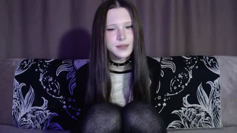 Snapshot of sexpired_princess chatting on November 23, 2025, 4:34 am Nextdoor Princess online show from November 23, 2025, 4:34 am