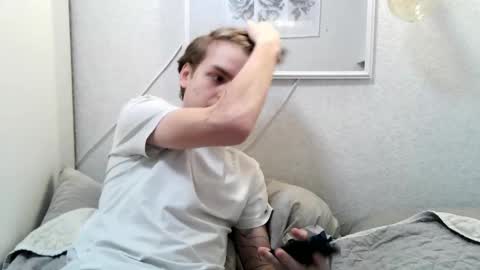 Snapshot of sexplace_ chatting on April 27, 2026, 7:01 pm Jennis and OliverPvt is open online show from April 27, 2026, 7:01 pm