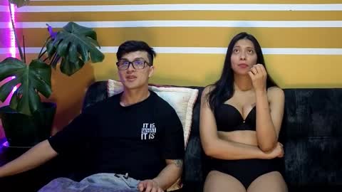 KhidaMilo online show from October 25, 2025, 5:04 am