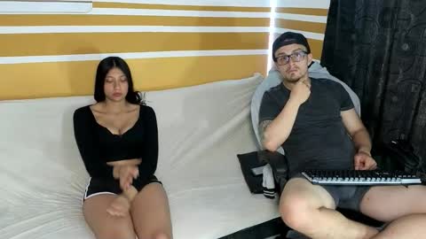 KhidaMilo online show from March 3, 2026, 8:59 pm