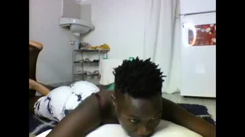 Snapshot of sexqueen02 chatting on February 2, 2025, 9:08 am sexqueen02 online show from February 2, 2025, 9:08 am