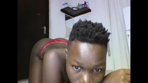 Snapshot of sexqueen02 chatting on February 8, 2025, 5:51 am sexqueen02 online show from February 8, 2025, 5:51 am