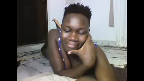 Snapshot of sexqueen02 chatting on February 17, 2025, 1:36 am sexqueen02 online show from February 17, 2025, 1:36 am