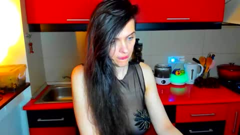 sexqueen1111 online show from December 22, 2025, 1:13 am