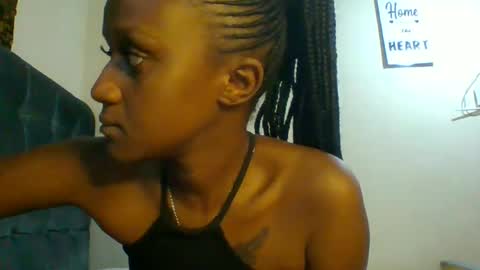 Snapshot of sexsy_sally chatting on December 10, 2024, 1:54 am sexsysally online show from December 10, 2024, 1:54 am