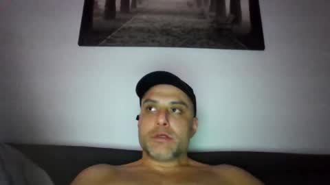 Snapshot of sextacy1925 chatting on February 9, 2026, 3:21 am sextacy1925 online show from February 9, 2026, 3:21 am