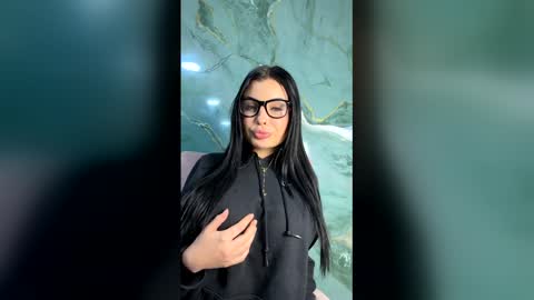 Snapshot of sexual_addiction chatting on December 13, 2025, 7:53 pm SARA online show from December 13, 2025, 7:53 pm