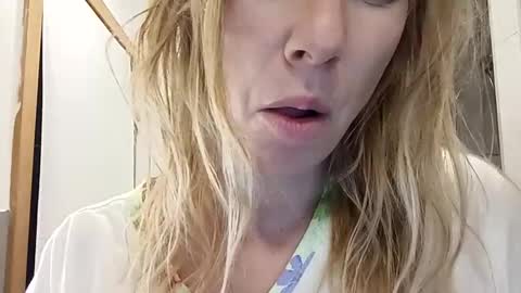 Verona online show from April 6, 2026, 12:19 am