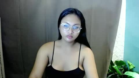 Snapshot of sexuallyattractive_mae chatting on June 2, 2026, 10:28 am sexuallyattractive_mae online show from June 2, 2026, 10:28 am
