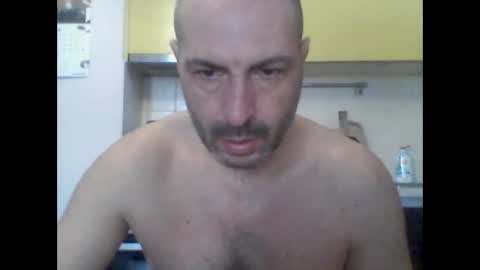 Snapshot of sexualman1900 chatting on December 1, 2025, 6:18 am sexualman1900 online show from December 1, 2025, 6:18 am