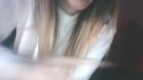 Snapshot of sexxileeah chatting on December 14, 2024, 9:29 am sexxileeah online show from December 14, 2024, 9:29 am