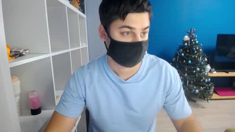 Snapshot of sexxxdickbig chatting on December 28, 2024, 6:39 am Tommy online show from December 28, 2024, 6:39 am