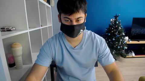 Snapshot of sexxxdickbig chatting on January 16, 2025, 9:16 am Tommy online show from January 16, 2025, 9:16 am