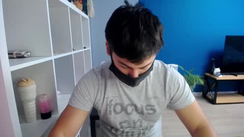 Snapshot of sexxxdickbig chatting on January 24, 2025, 8:34 am Tommy online show from January 24, 2025, 8:34 am