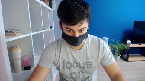 Snapshot of sexxxdickbig chatting on January 25, 2025, 8:53 am Tommy online show from January 25, 2025, 8:53 am