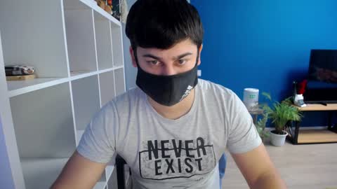 Snapshot of sexxxdickbig chatting on February 3, 2025, 6:45 am Tommy online show from February 3, 2025, 6:45 am