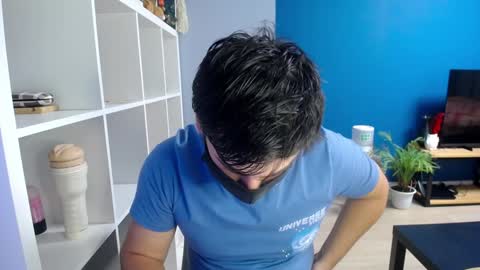 Snapshot of sexxxdickbig chatting on February 3, 2025, 8:03 pm Tommy online show from February 3, 2025, 8:03 pm