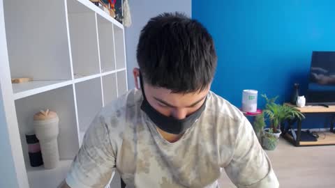 Snapshot of sexxxdickbig chatting on February 14, 2025, 8:52 am Tommy online show from February 14, 2025, 8:52 am