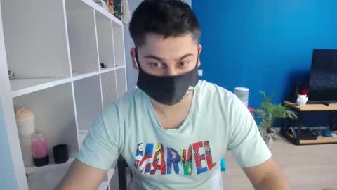Snapshot of sexxxdickbig chatting on February 18, 2025, 11:44 am Tommy online show from February 18, 2025, 11:44 am