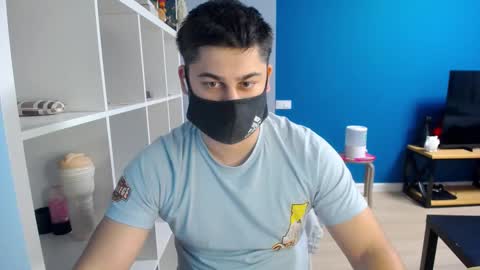 Snapshot of sexxxdickbig chatting on March 2, 2025, 6:40 pm Tommy online show from March 2, 2025, 6:40 pm