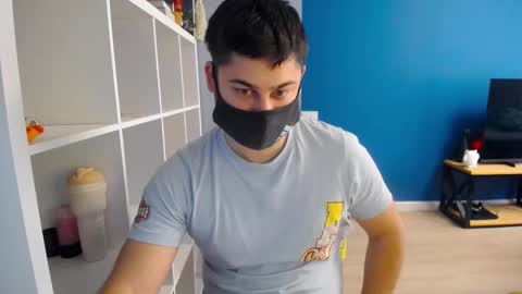 Snapshot of sexxxdickbig chatting on March 5, 2025, 8:10 am Tommy online show from March 5, 2025, 8:10 am