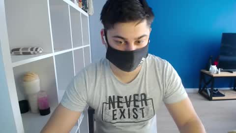 Snapshot of sexxxdickbig chatting on March 8, 2025, 7:16 am Tommy online show from March 8, 2025, 7:16 am