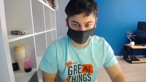 Snapshot of sexxxdickbig chatting on March 9, 2025, 8:18 am Tommy online show from March 9, 2025, 8:18 am