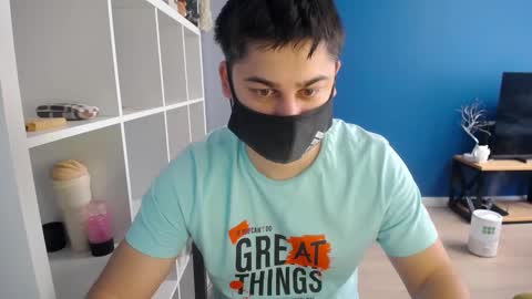 Snapshot of sexxxdickbig chatting on March 10, 2025, 7:32 am Tommy online show from March 10, 2025, 7:32 am