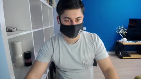 Snapshot of sexxxdickbig chatting on March 12, 2025, 3:51 pm Tommy online show from March 12, 2025, 3:51 pm