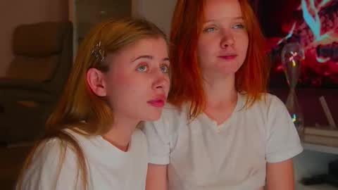 Snapshot of sexxxsirens chatting on September 13, 2025, 9:14 pm Hannah Monica Annie Andrea Eva Lina online show from September 13, 2025, 9:14 pm