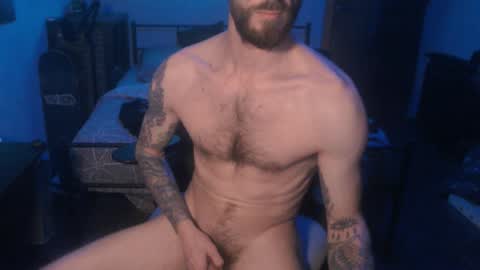 SiuL online show from January 22, 2025, 6:52 pm