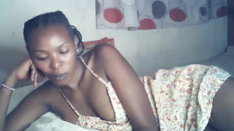 sexxy_curvy23 online show from January 7, 2026, 2:30 pm