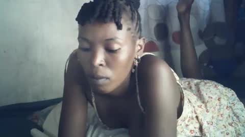 Snapshot of sexxy_curvy23 chatting on February 7, 2026, 11:03 am sexxy_curvy23 online show from February 7, 2026, 11:03 am