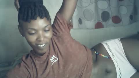 Snapshot of sexxy_curvy23 chatting on February 8, 2026, 6:11 pm sexxy_curvy23 online show from February 8, 2026, 6:11 pm