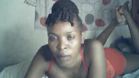 Snapshot of sexxy_curvy23 chatting on February 14, 2026, 5:32 pm sexxy_curvy23 online show from February 14, 2026, 5:32 pm