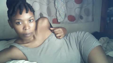 Snapshot of sexxy_curvy23 chatting on February 20, 2026, 4:09 am sexxy_curvy23 online show from February 20, 2026, 4:09 am