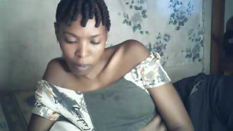 Snapshot of sexxy_curvy23 chatting on February 23, 2026, 4:54 am sexxy_curvy23 online show from February 23, 2026, 4:54 am