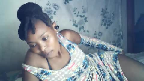 Snapshot of sexxy_curvy23 chatting on February 24, 2026, 8:07 pm sexxy_curvy23 online show from February 24, 2026, 8:07 pm