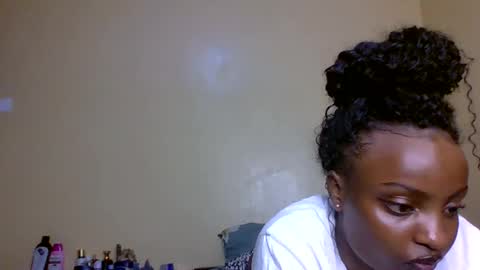 Snapshot of sexxy_daisyy chatting on October 28, 2025, 7:45 am sexxy_daisyy online show from October 28, 2025, 7:45 am