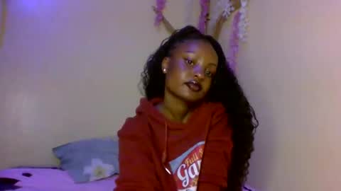 Snapshot of sexxy_daisyy chatting on February 27, 2026, 9:37 pm sexxy_daisyy online show from February 27, 2026, 9:37 pm