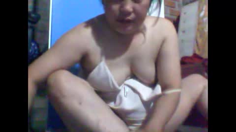 sexxy_love2k online show from October 7, 2025, 5:26 am
