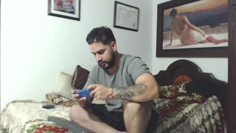 Snapshot of sexxy_man69 chatting on December 6, 2024, 5:53 am sexxy man online show from December 6, 2024, 5:53 am