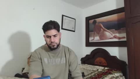 Snapshot of sexxy_man69 chatting on December 24, 2024, 8:33 am sexxy man online show from December 24, 2024, 8:33 am