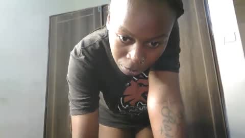 ivy online show from December 4, 2025, 8:39 pm