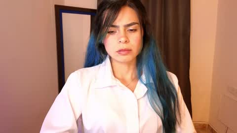 Snapshot of sexxylady__ chatting on October 5, 2025, 11:35 pm Angie online show from October 5, 2025, 11:35 pm