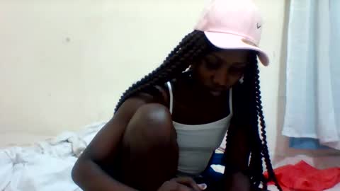 Snapshot of sexxymaselina chatting on February 11, 2025, 10:39 pm sexxymaselina online show from February 11, 2025, 10:39 pm