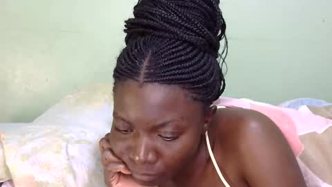 Snapshot of sexxymelanin73 chatting on November 11, 2025, 8:09 pm Sexy Boobs online show from November 11, 2025, 8:09 pm