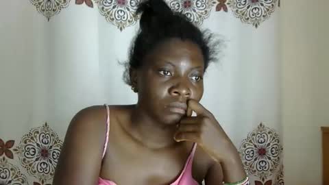 Snapshot of sexxymelanin73 chatting on February 27, 2026, 1:05 am Sexy Boobs online show from February 27, 2026, 1:05 am