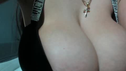 sexxymeriemm online show from December 25, 2024, 12:05 am